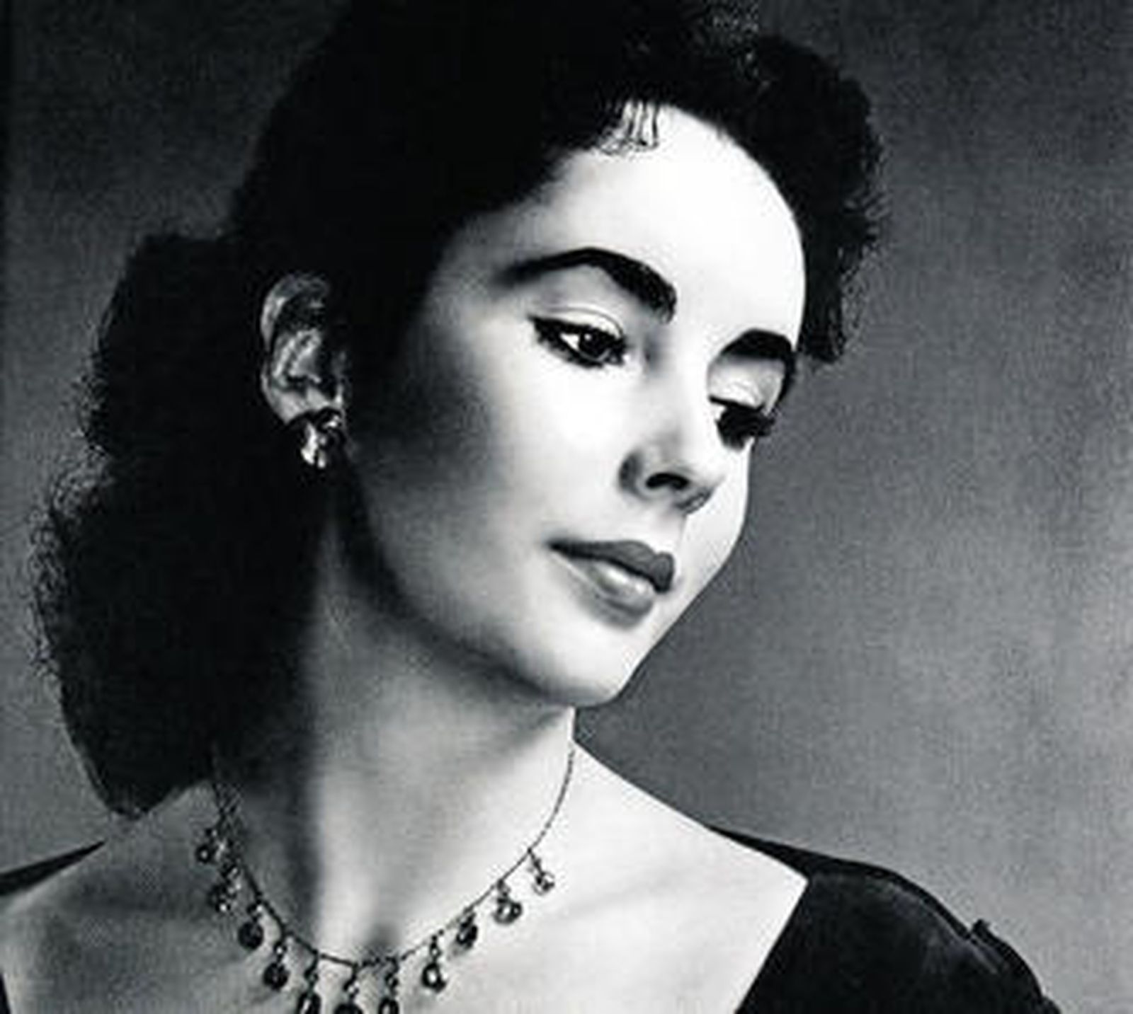 Conocida por su diminutivo, 'Liz' fue considerada una de las mujeres más bellas de su tiempo,