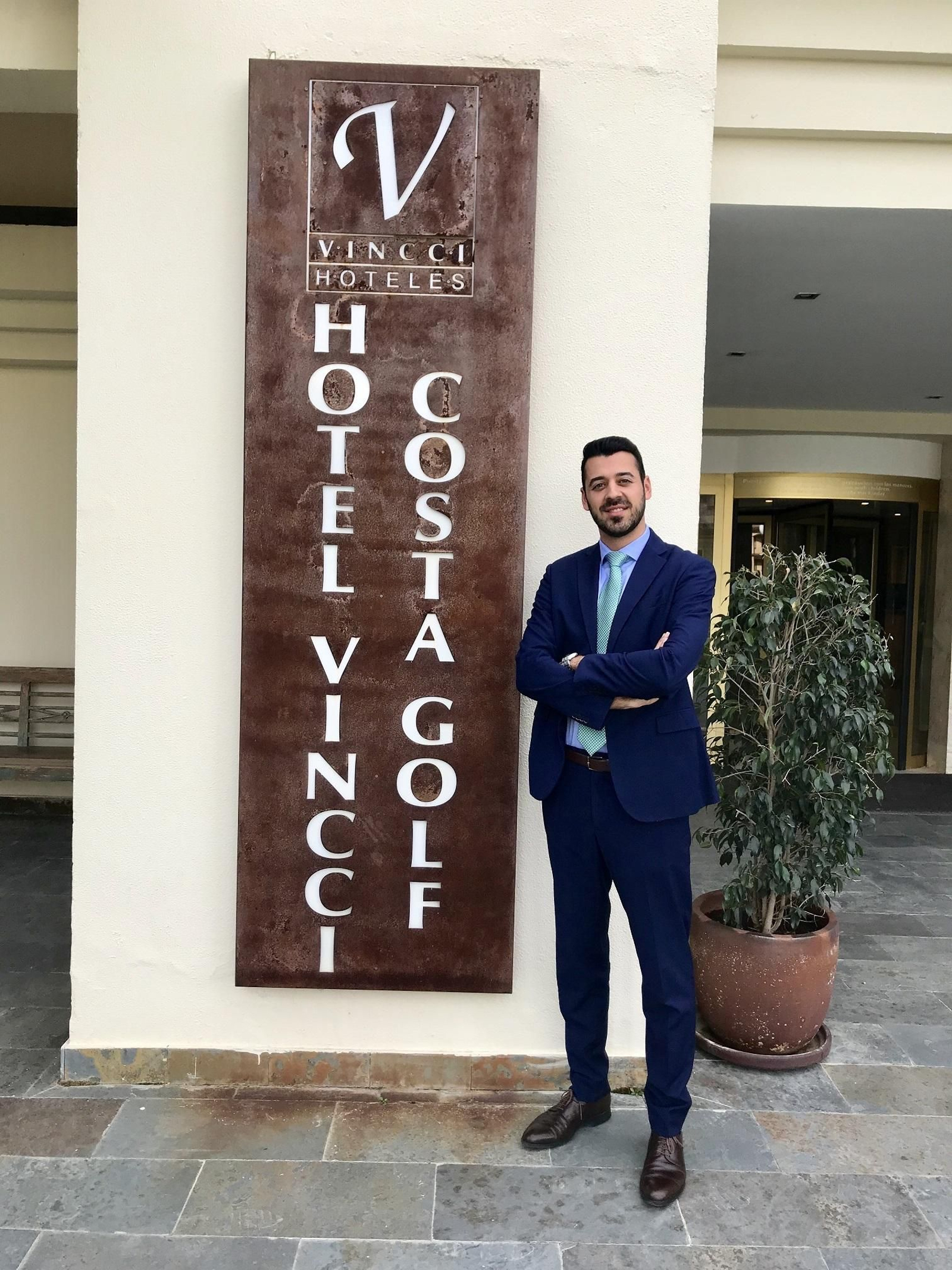 Enrique Martín-Aragón en el Hotel Vincci Costa Golf del Novo.