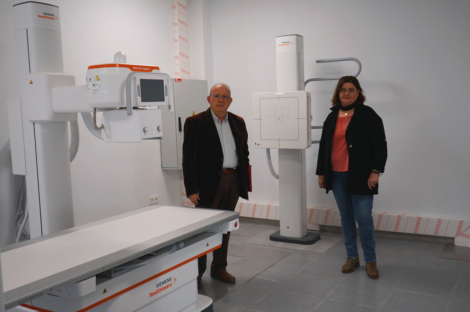 Antonio Bonilla  y Luz María Fernández, primer teniente de alcalde, visitaron las instalaciones