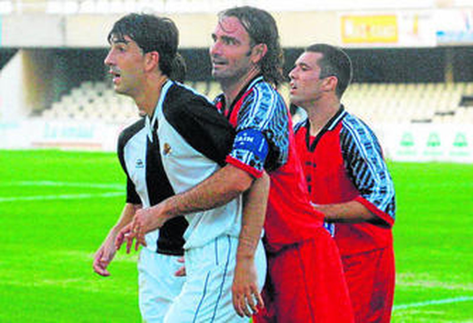 Imagen del Cartagena-Balona de la campaña 2001-02.