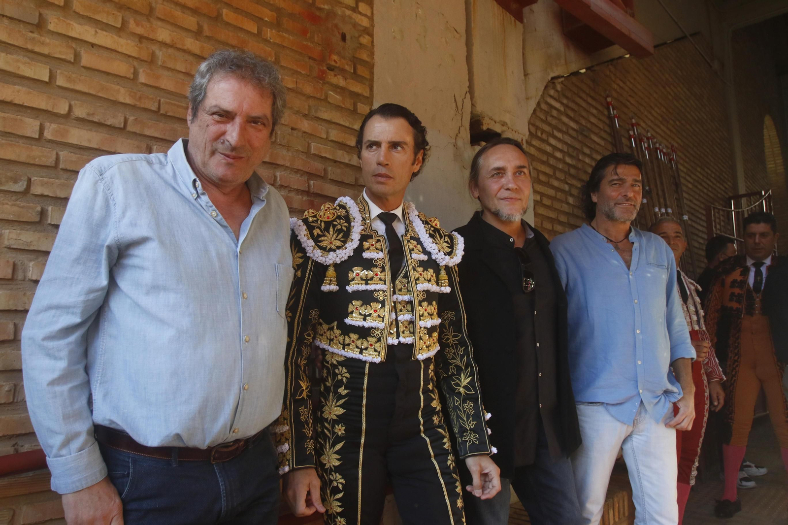 La corrida por el 30 aniversario de la alternativa de Finito de Córdoba, en imágenes