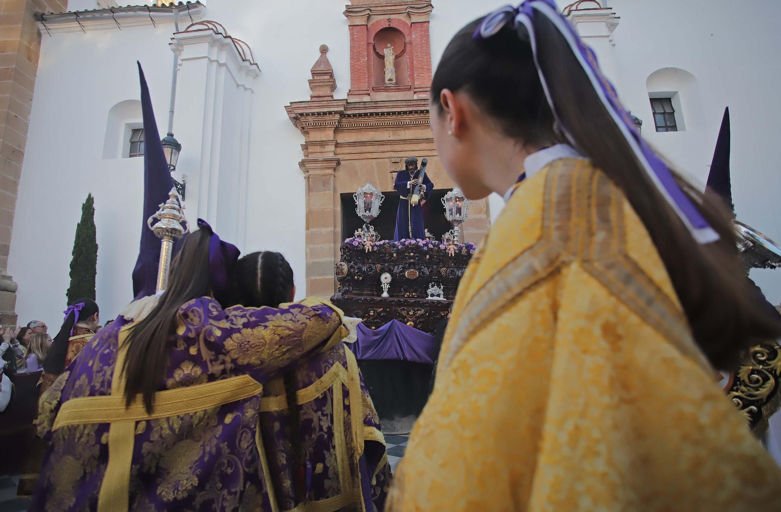 Fotos del Jueves Santo en Algeciras: Tres Caídas y Nazareno