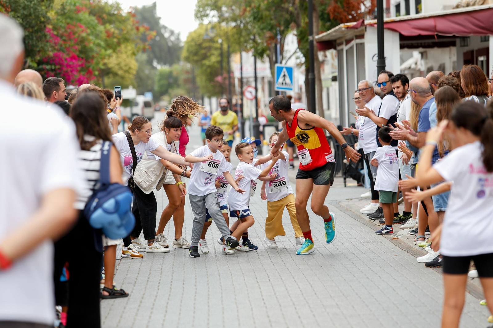 Las fotos de la VII Carrera Solidaria de Palmones