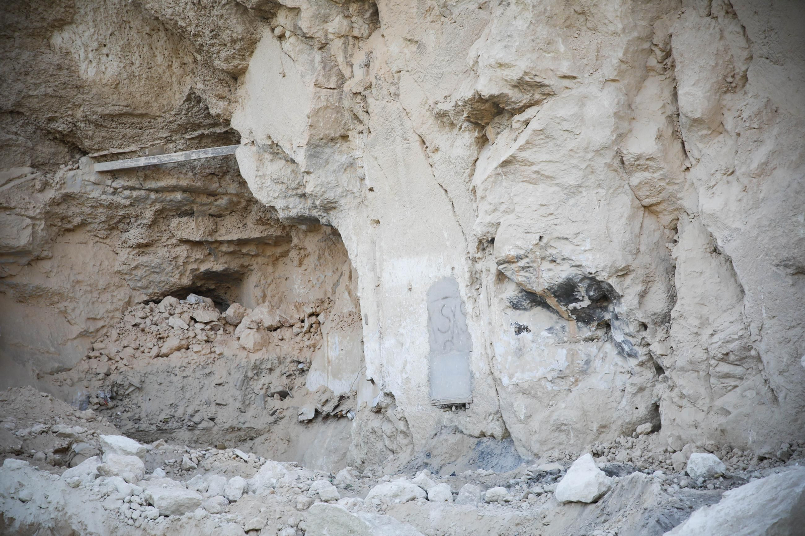 Imágenes de los refugios de la guerra civil descubierto en el barrio de Las Trincheras