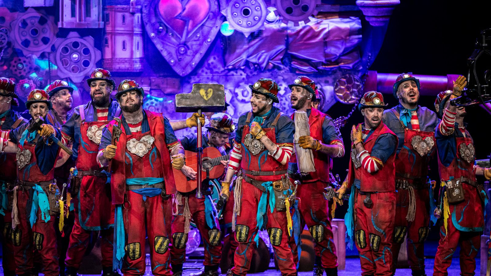 Búscate entre las mejores imágenes de la primera sesión de semifinales del COAC 2025