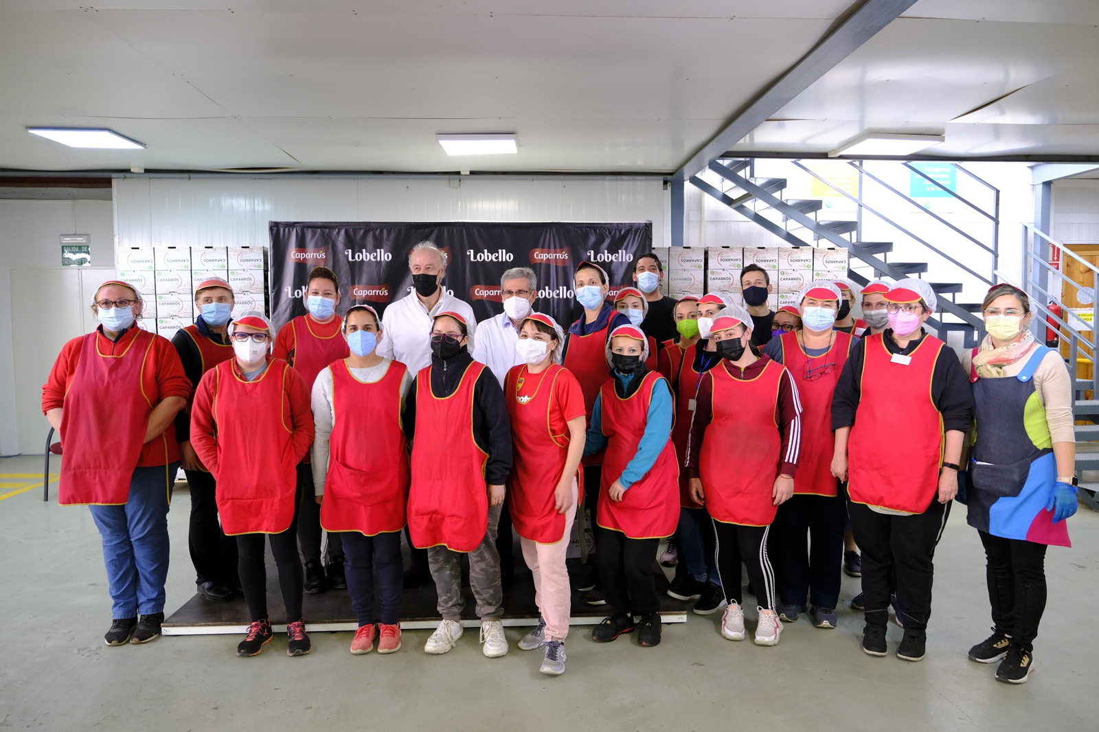 Fotogalería de la visita de Vicente del Bosque a Grupo Caparrós.