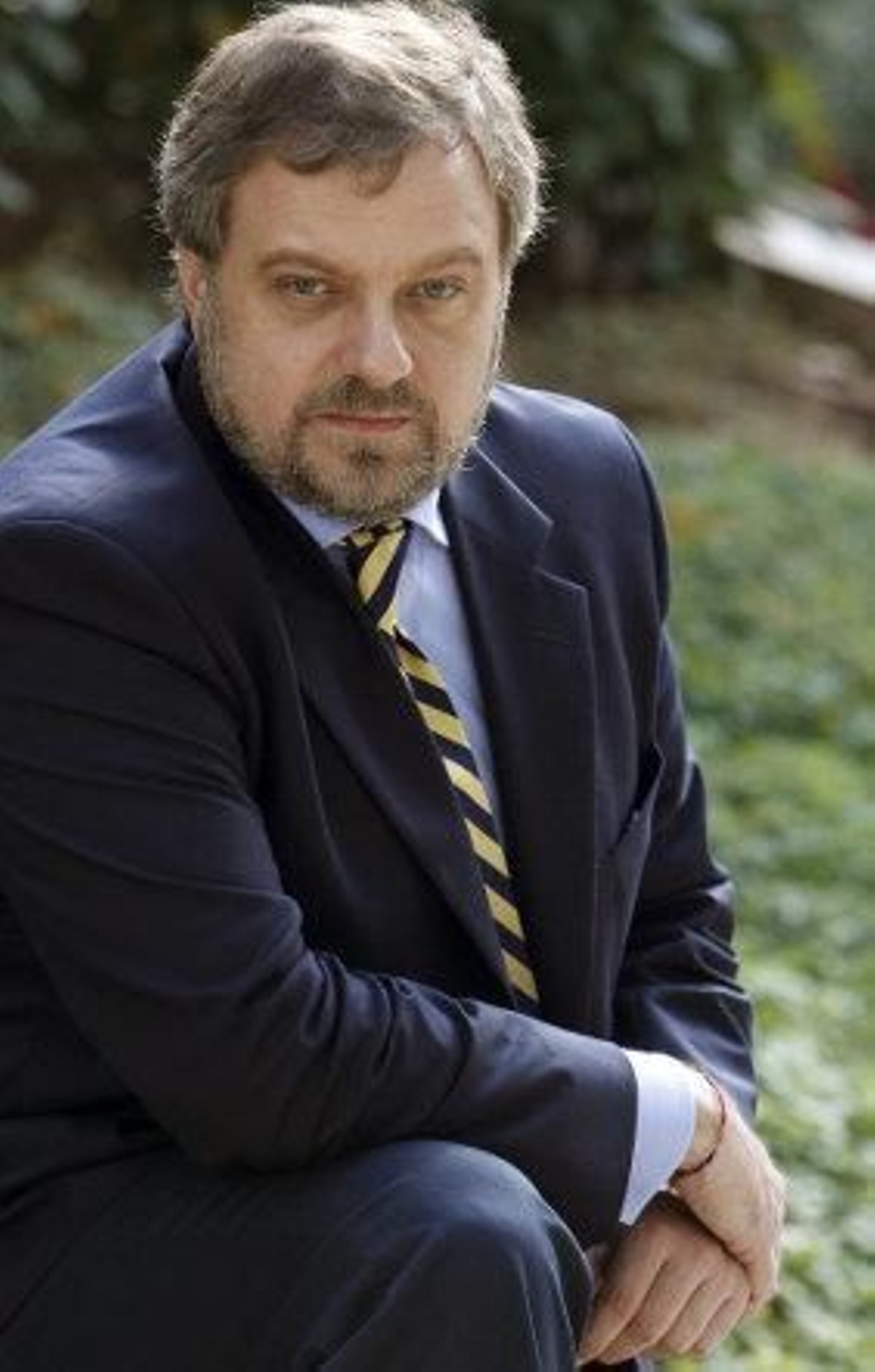 Arístegui dimite como embajador en la India para no dañar a Rajoy