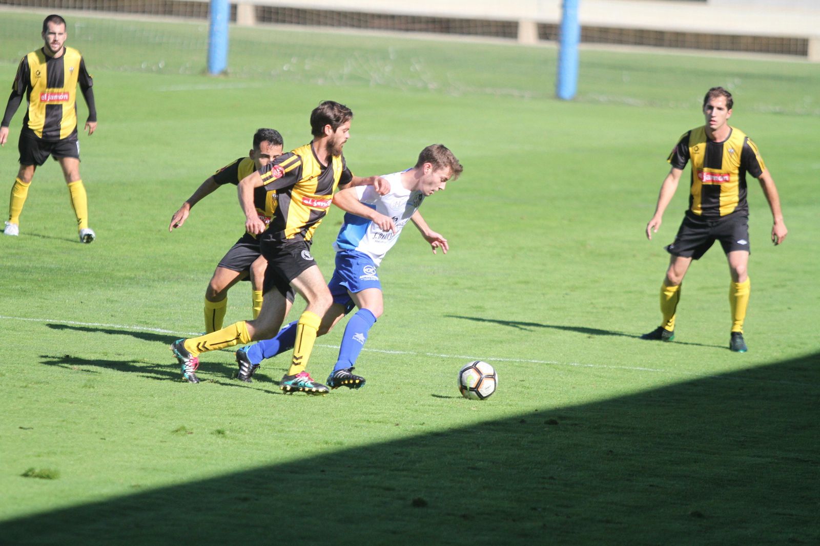 San Roque de Lepe B frente al Punta del Caimán.