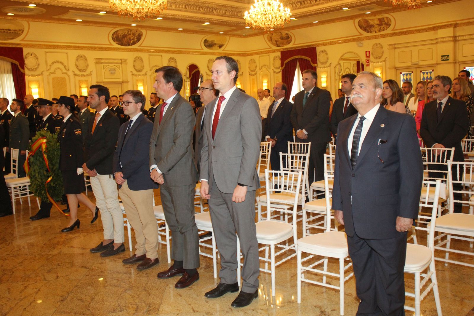La celebración de la festividad de la Policía Nacional en Lucena, en imágenes