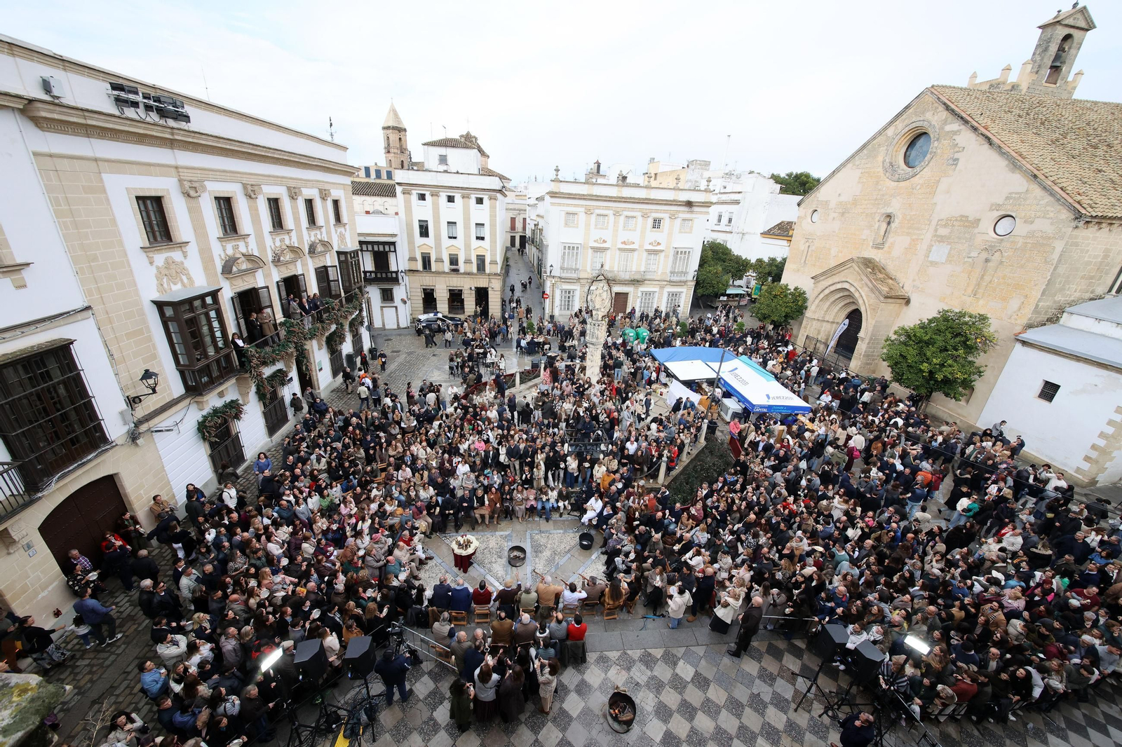 Imágenes de la zambomba BIC en Jerez