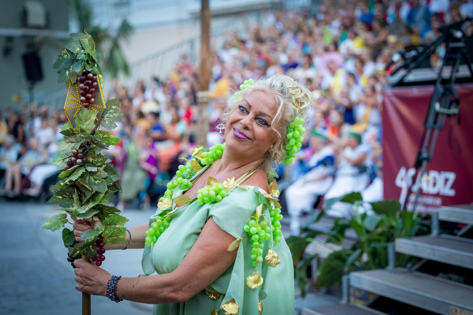 Las imágenes de Gades Romana 2025: la comitiva y el espectáculo inaugural en Cádiz