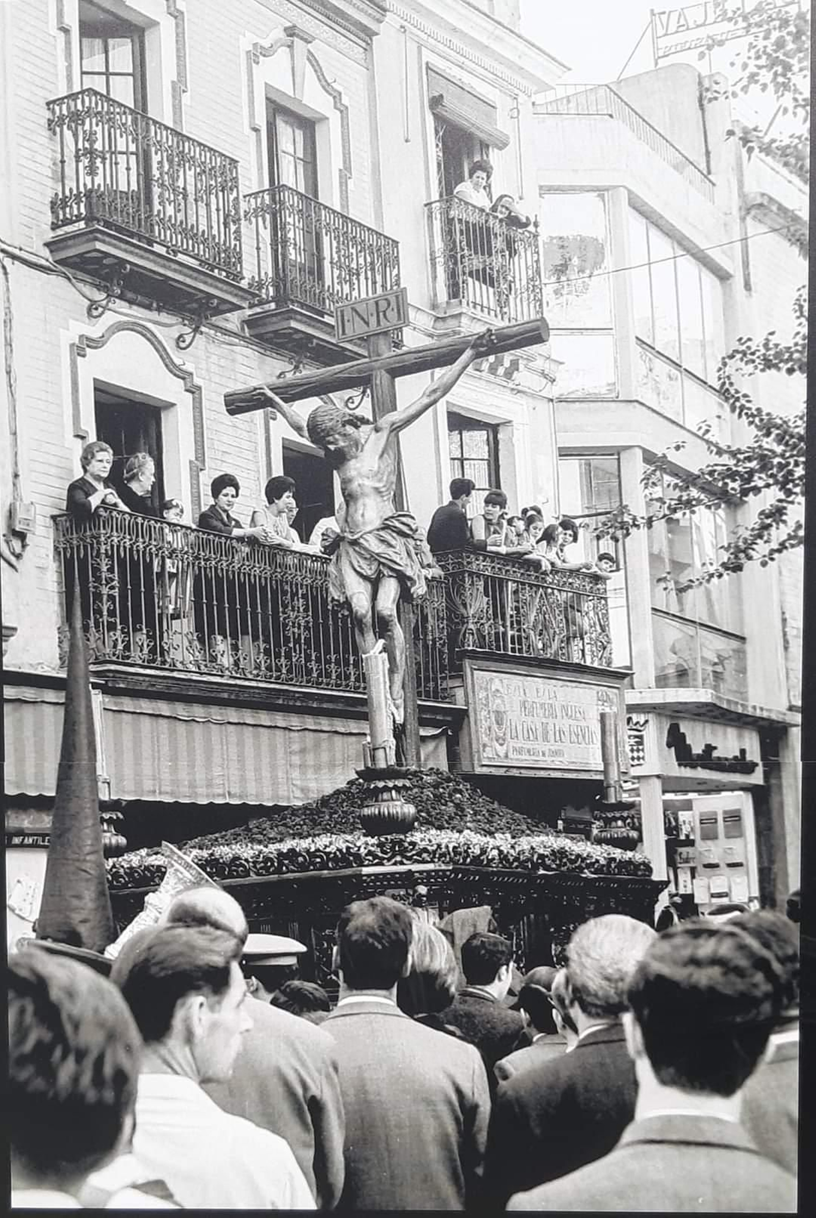 El cristo de la Buena Muerte salió por primera vez en este magno cortejo