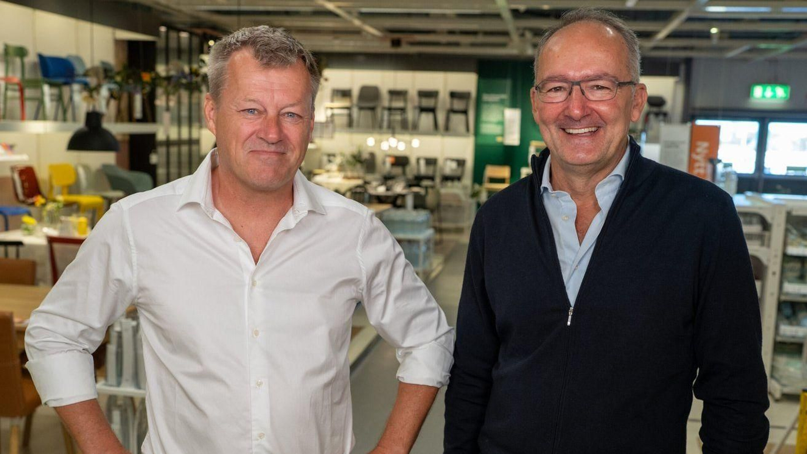 Jesper Brodin, el CEO saliente de Ikea, junto al gaditano Juvencio Maeztu, nuevo máximo responsable de la compañía.