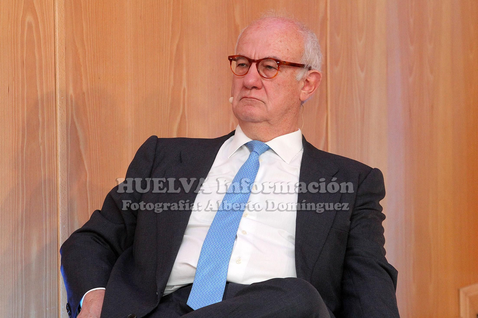 Mesa redonda en la FOE sobre retos y oportunidades de la transición energética, en imágenes