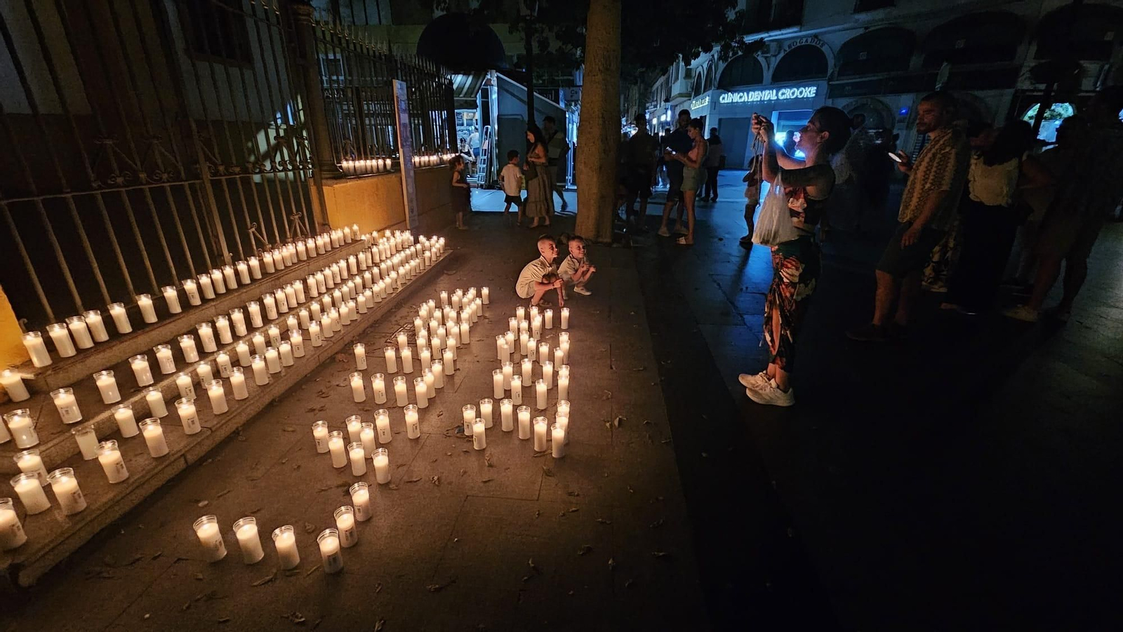 Noche de las Velas en La Línea. Noche de las Velas en La Línea.