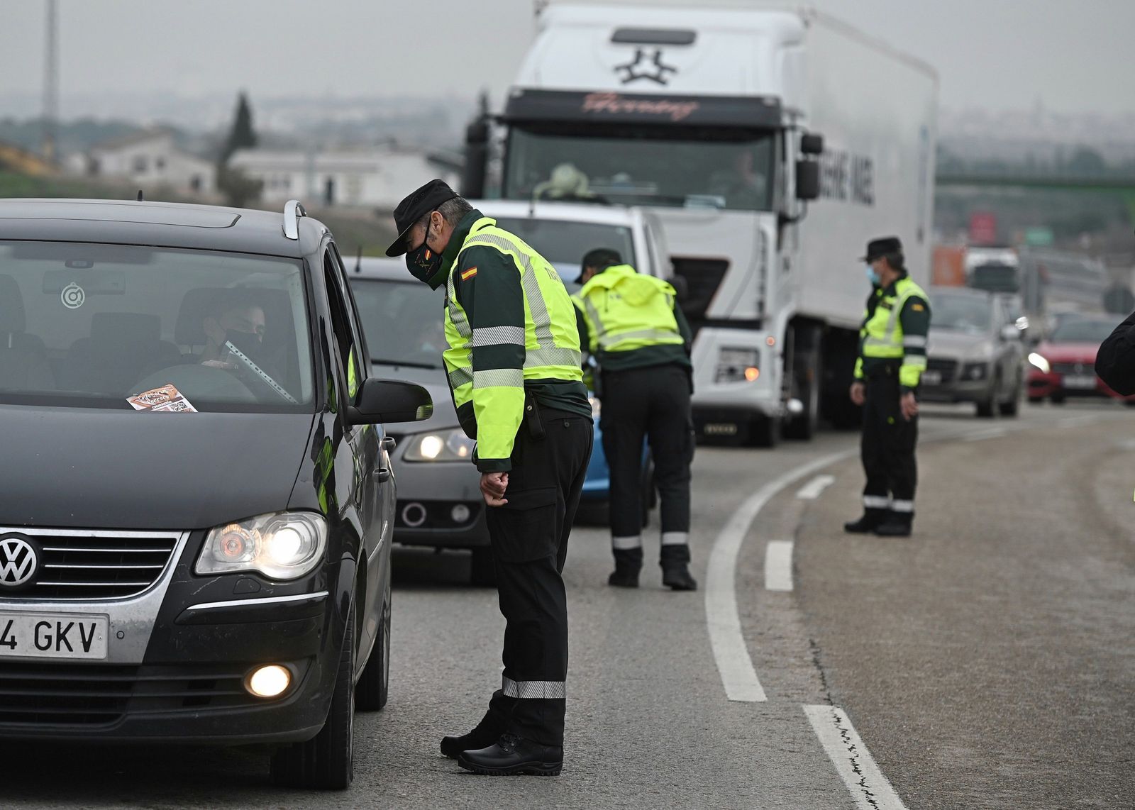 Un control de la Guardia Civil de Tráfico.