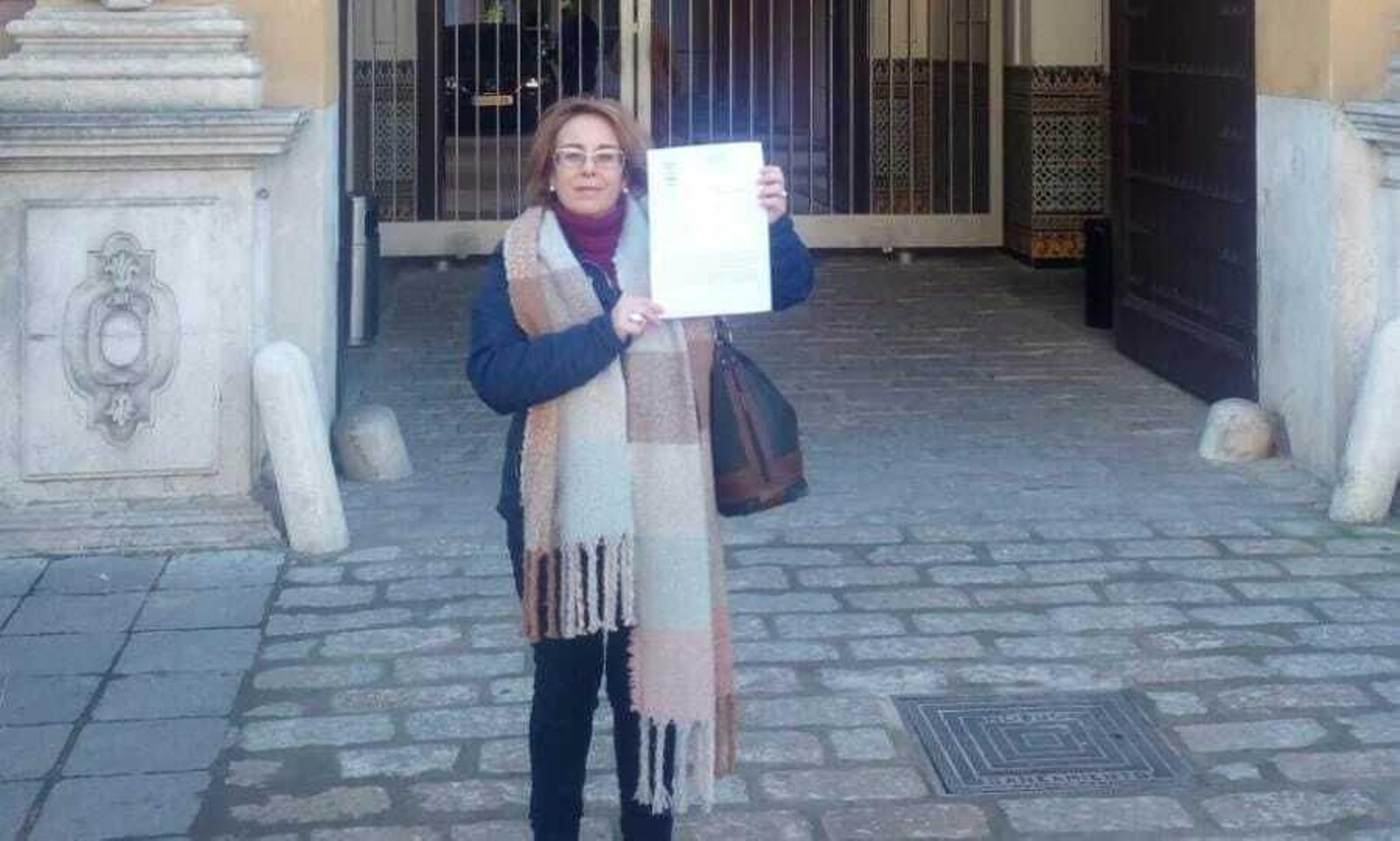 Charo López, en San Telmo cuando registró la carta a Juanma Moreno.