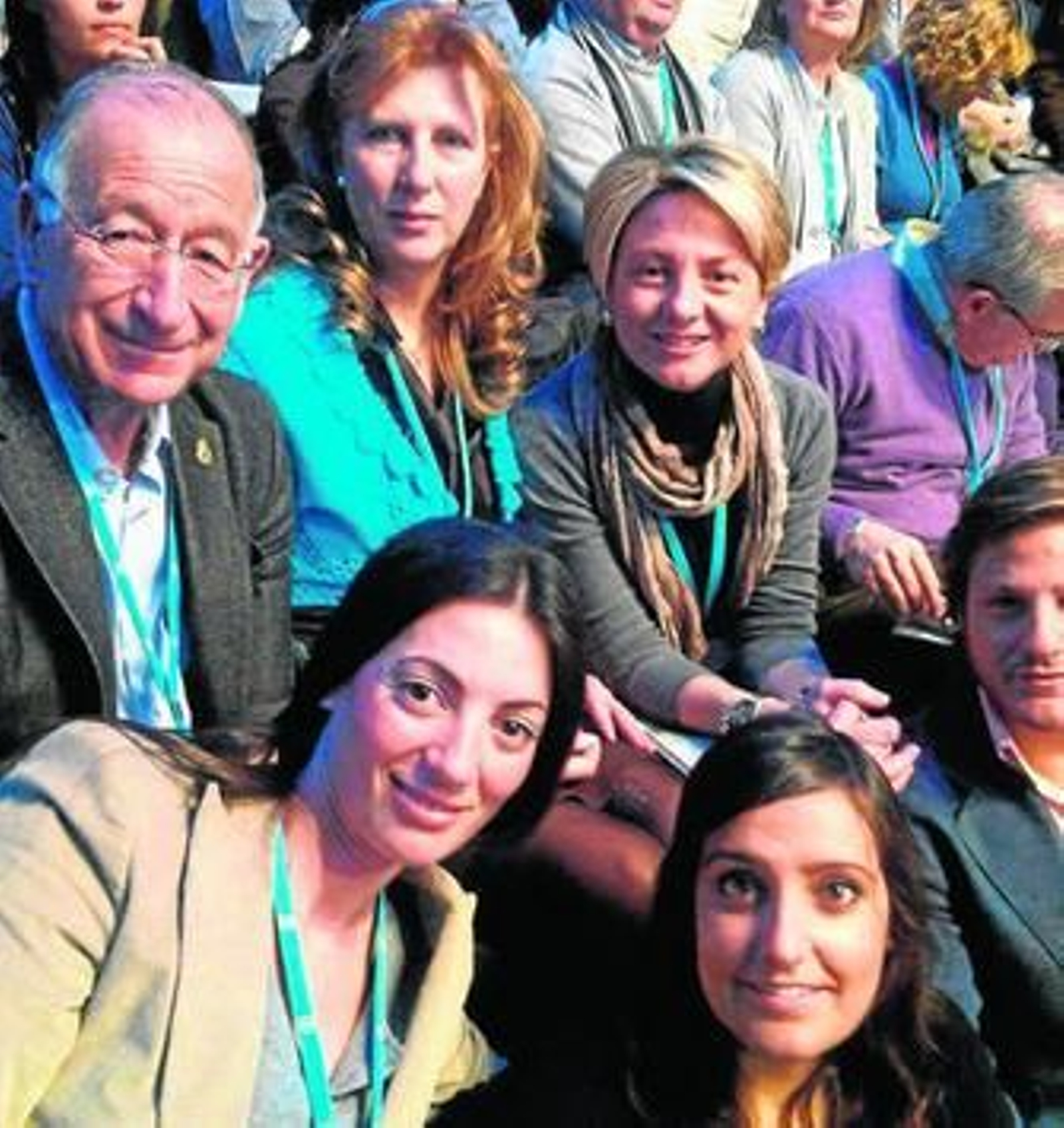 Dirigentes populares almerienses junto al presidente del partido en la provincia.