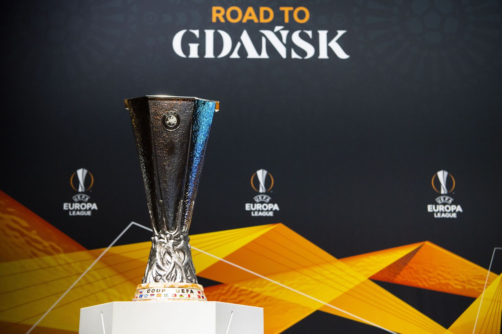 Una imagen del último sorteo de la Europa League.