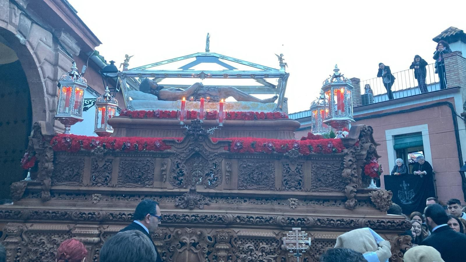 Viernes Santo en Montoro: Esperanza para acompañar a los Estudiantes y al Sepulcro, en imágenes