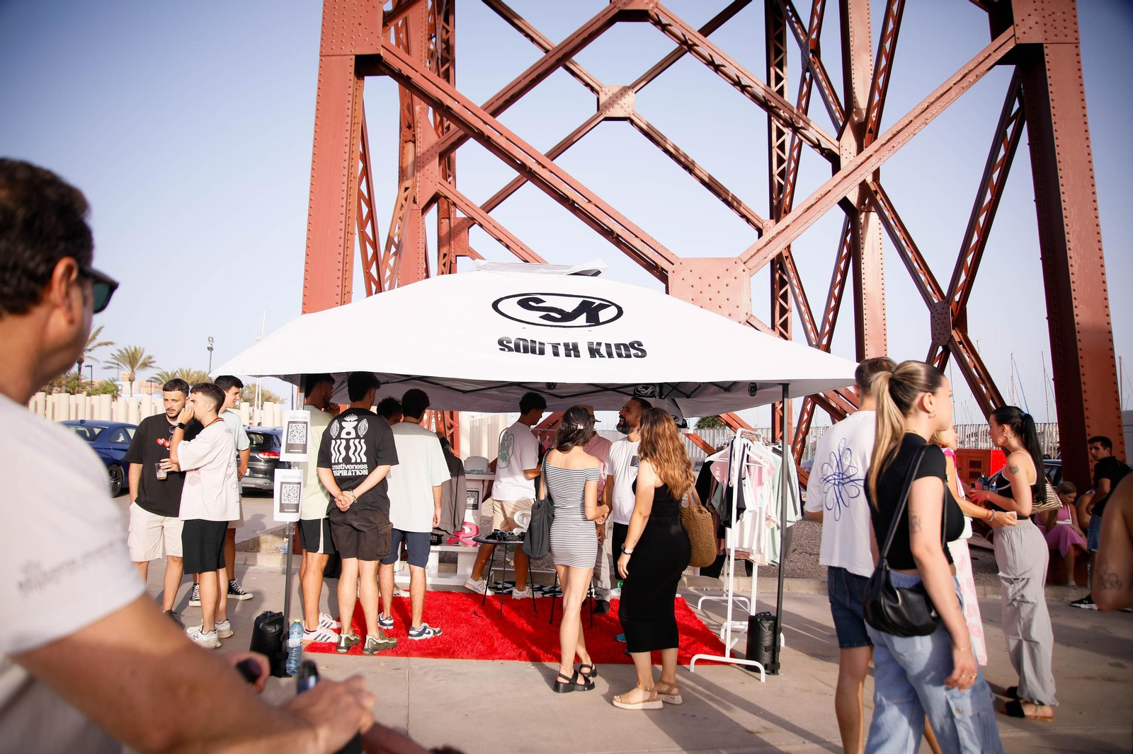 Imágenes del Festival AlmeriArt en el Parque de las Almadrabillas