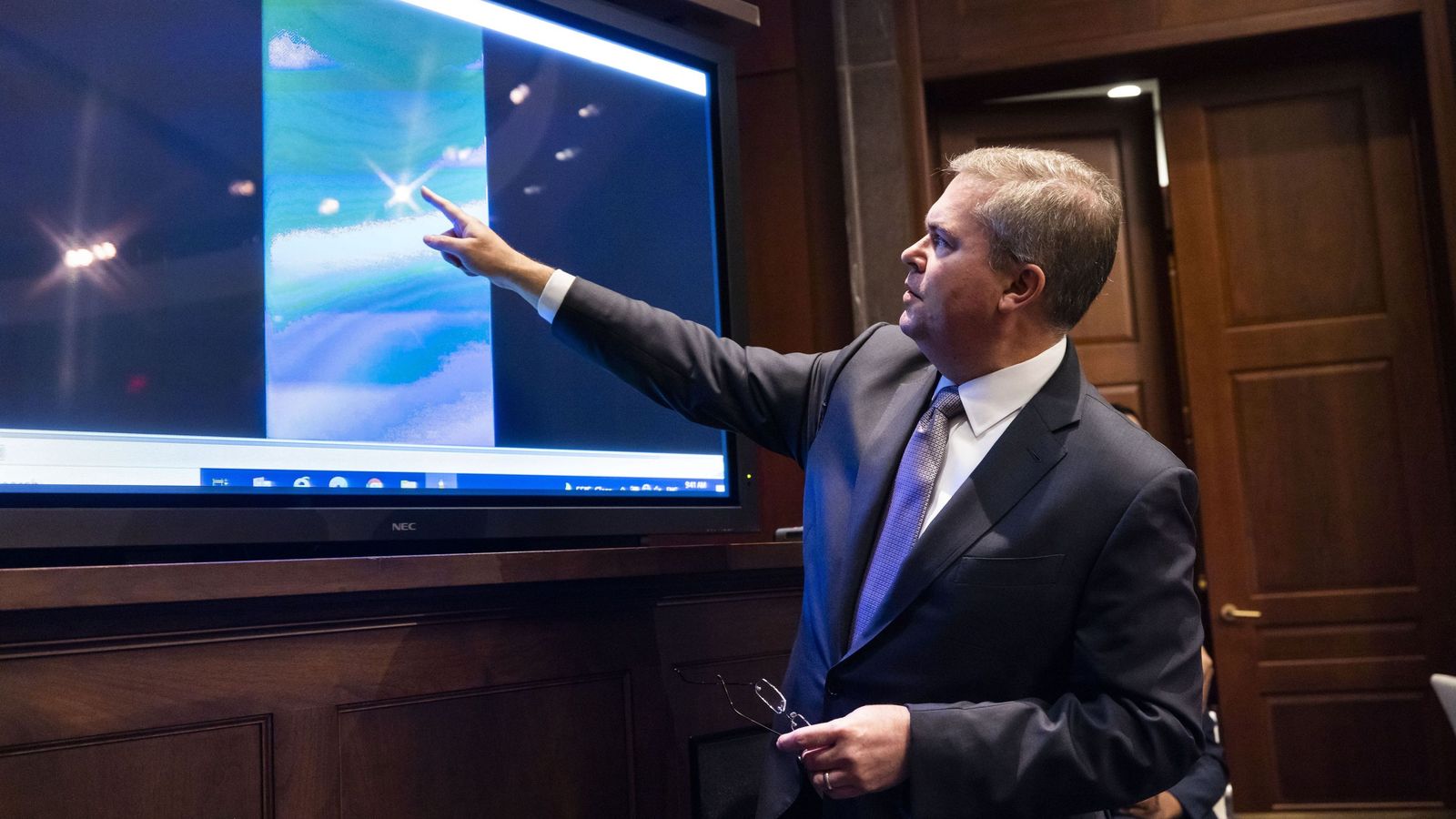 El  subdirector de la Inteligencia Naval de EEUU, Scott Bray, durante la audiencia en el Congreso de EEUU.