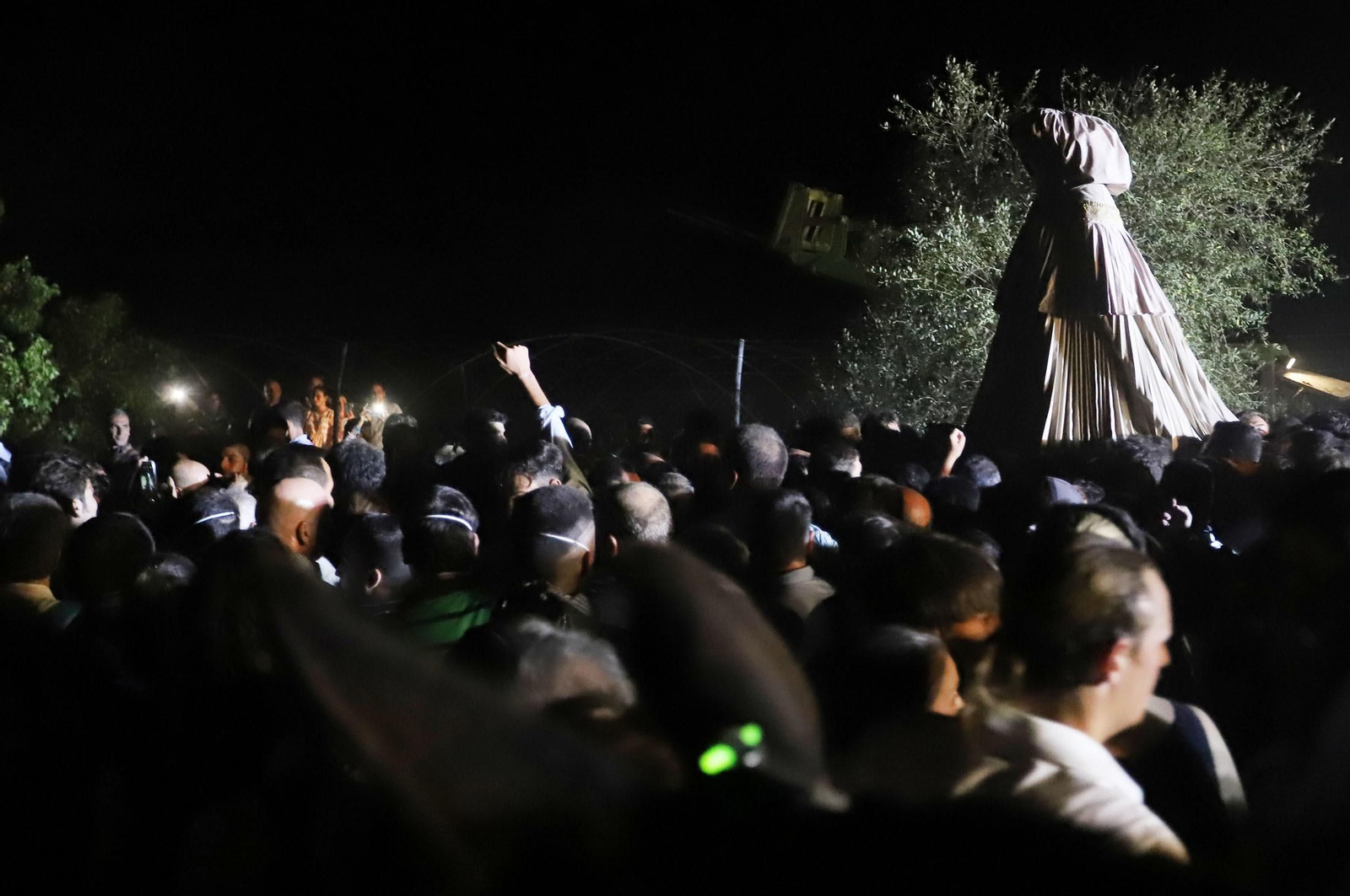 Recuerda las imágenes de la Venida de la Virgen del Rocío a Almonte en 2019
