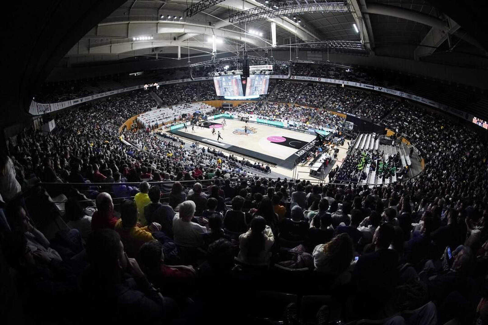 Vista del Olímpic de Badalona.