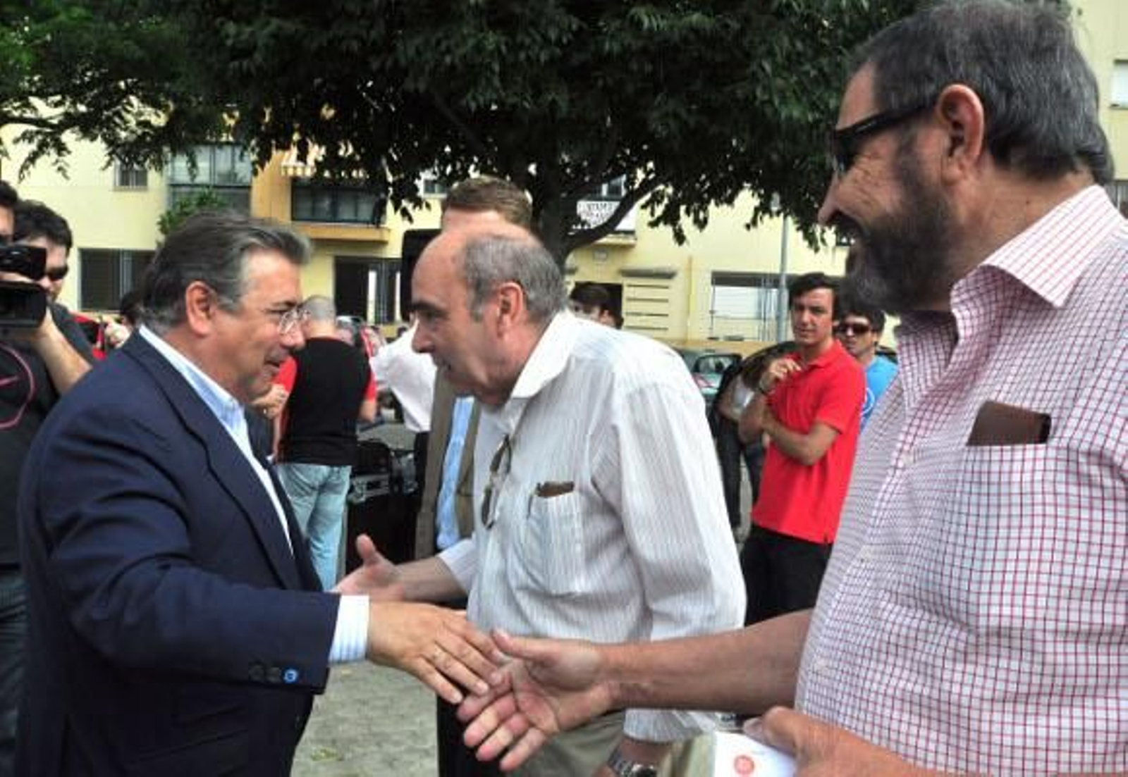 Zoido se desdice y admite que devolver la fianza de los parkings no está en su mano