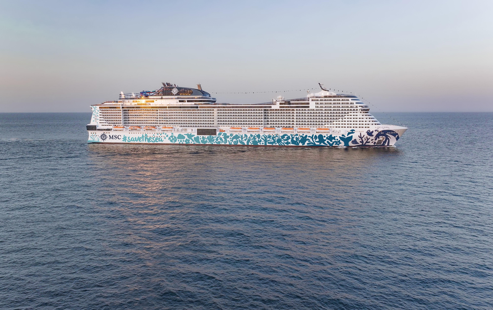 El MSC Euribia cuenta con una estética que lo hace único. El MSC Euribia cuenta con una estética que lo hace único.