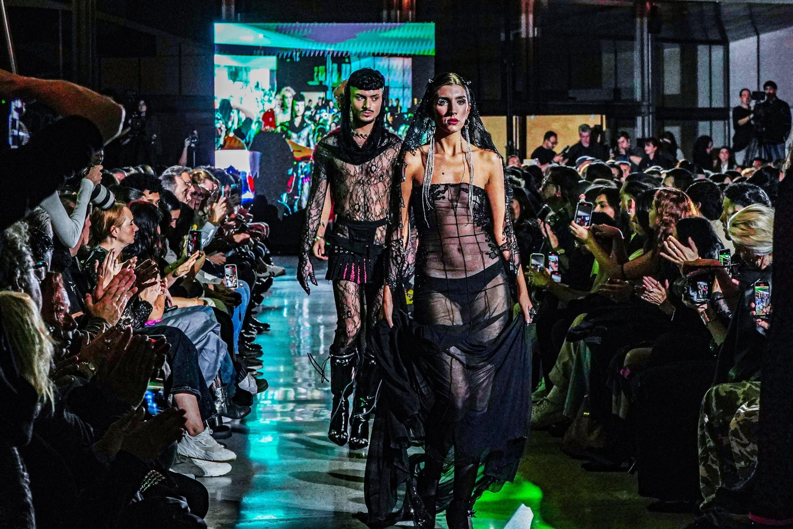 La Pasarela Fortuny 2024 ha sido el escaparate idóneo para las jovenes promesas de la moda granadina.