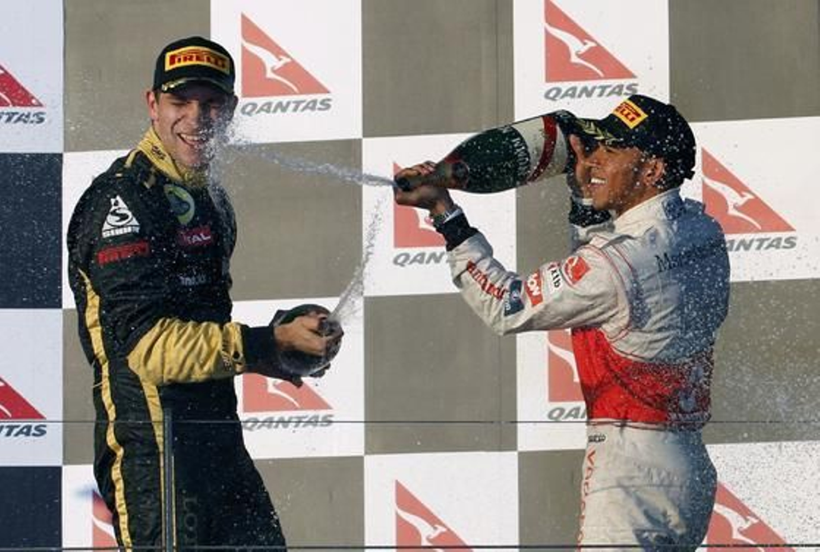 Vettel consigue su primera victoria en el Mundial de Fórmula 1.

Foto: EFE/ Reuters