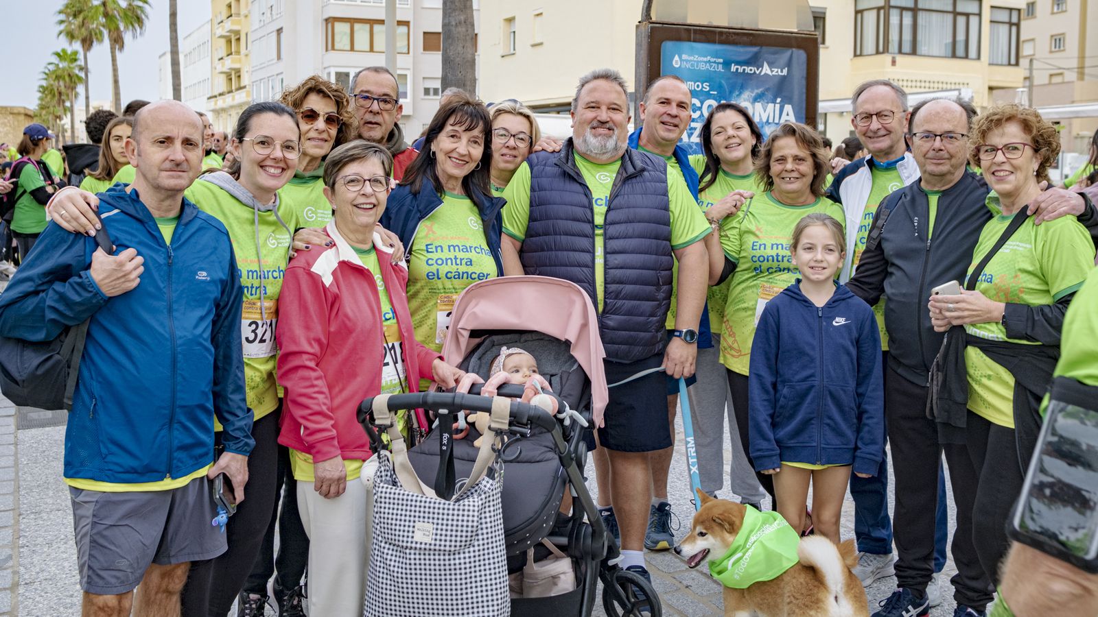 Búscate entre las fotos de la X carrera Cádiz en marcha contra el cáncer