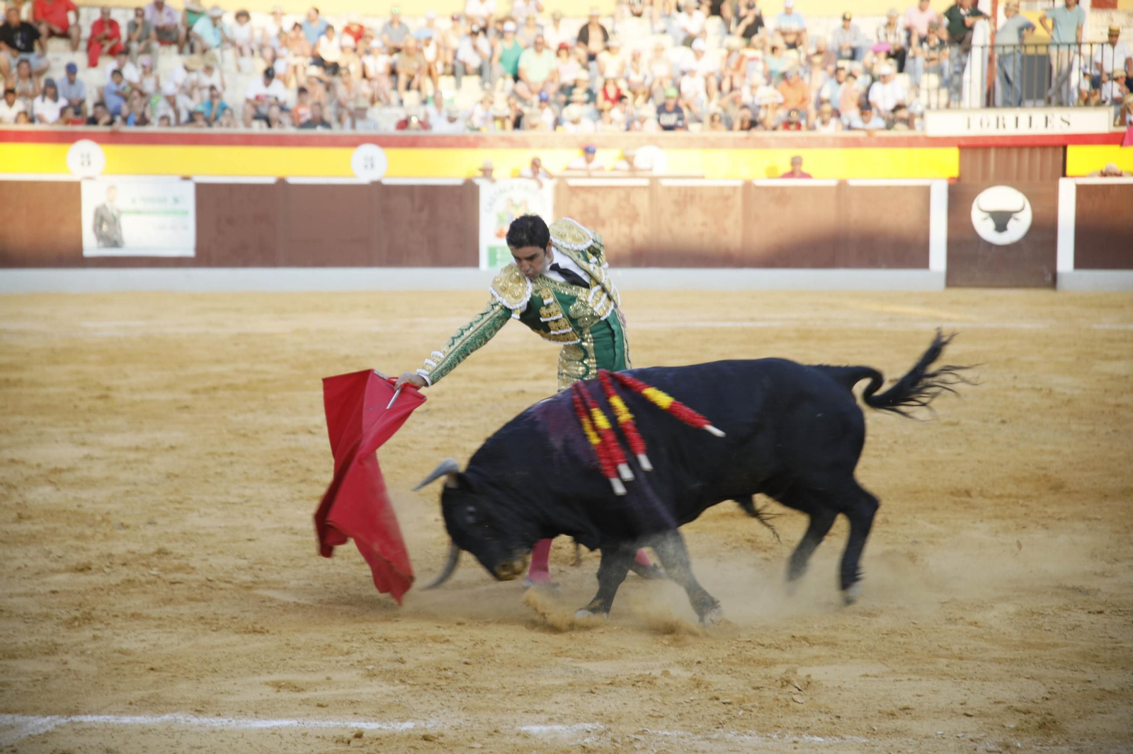 Corrida de toros Berja con un toro indultado, en imágenes