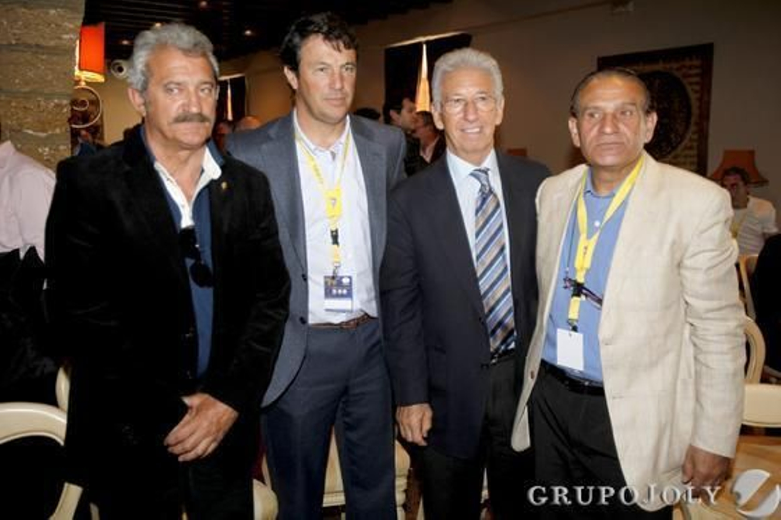 Los cuatro entrenadores con más partidos en la historia del Cádiz, David Vidal, Jose González, Víctor Espárrago y Ramón Blanco.