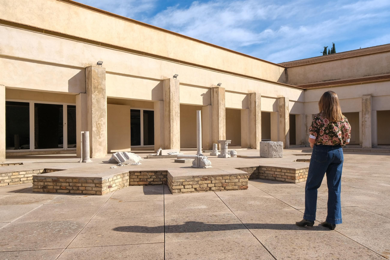 Centro Andaluz de Arte Contemporáneo. Inauguración de Tablao, una exposición que reúne a los artistas andaluces jóvenes