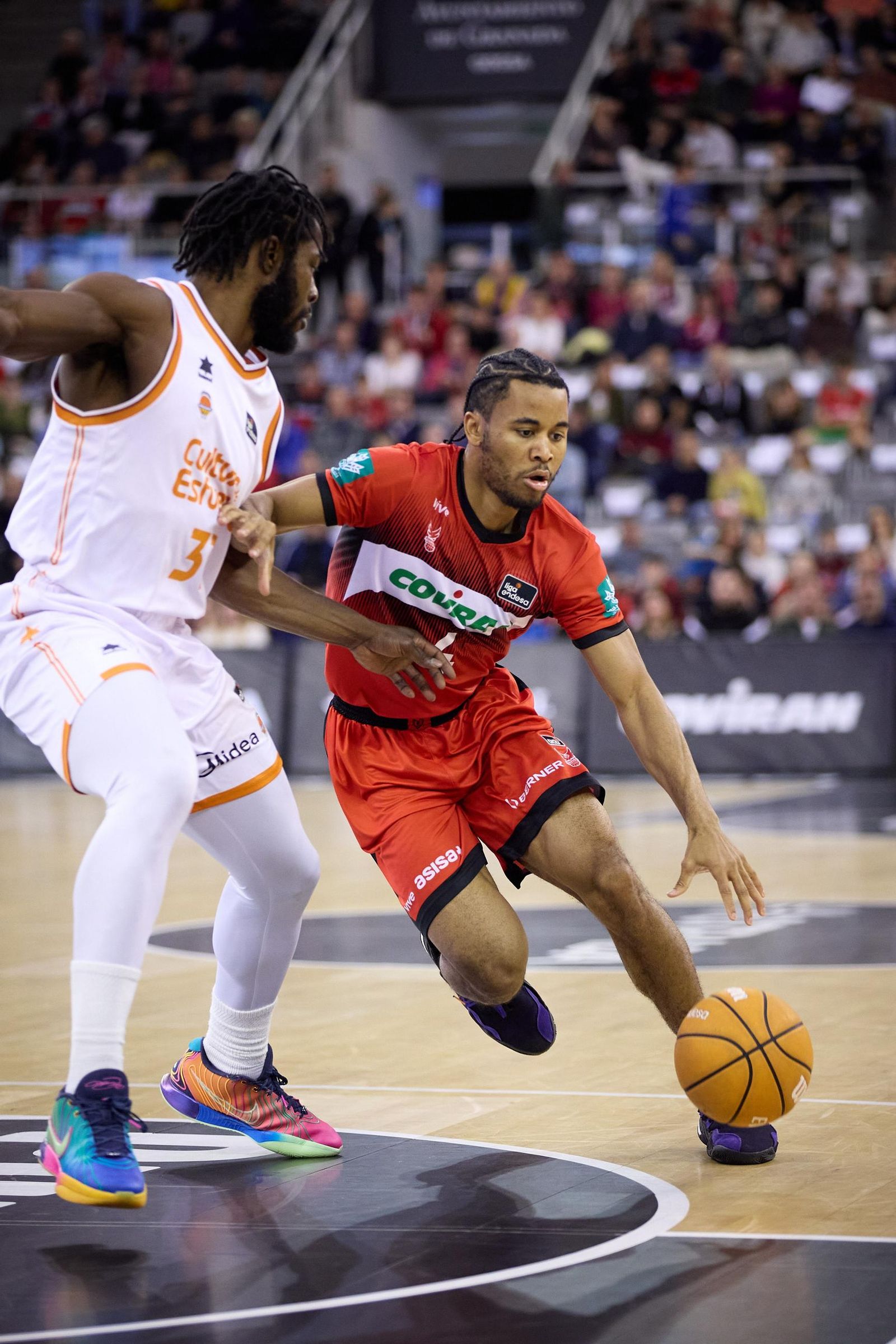 Las mejores imágenes del Covirán Granada-Valencia Basket