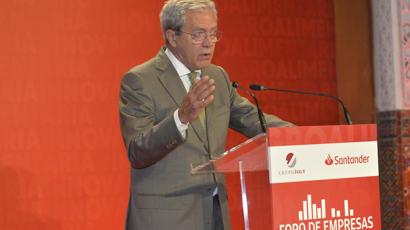 Rogelio Velasco, durante su intervención