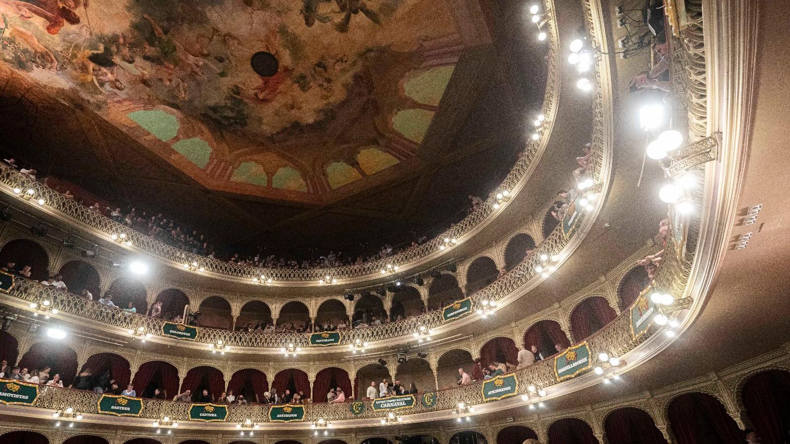 Búscate entre las mejores imágenes de la tercera sesión clasificatoria del COAC 2025