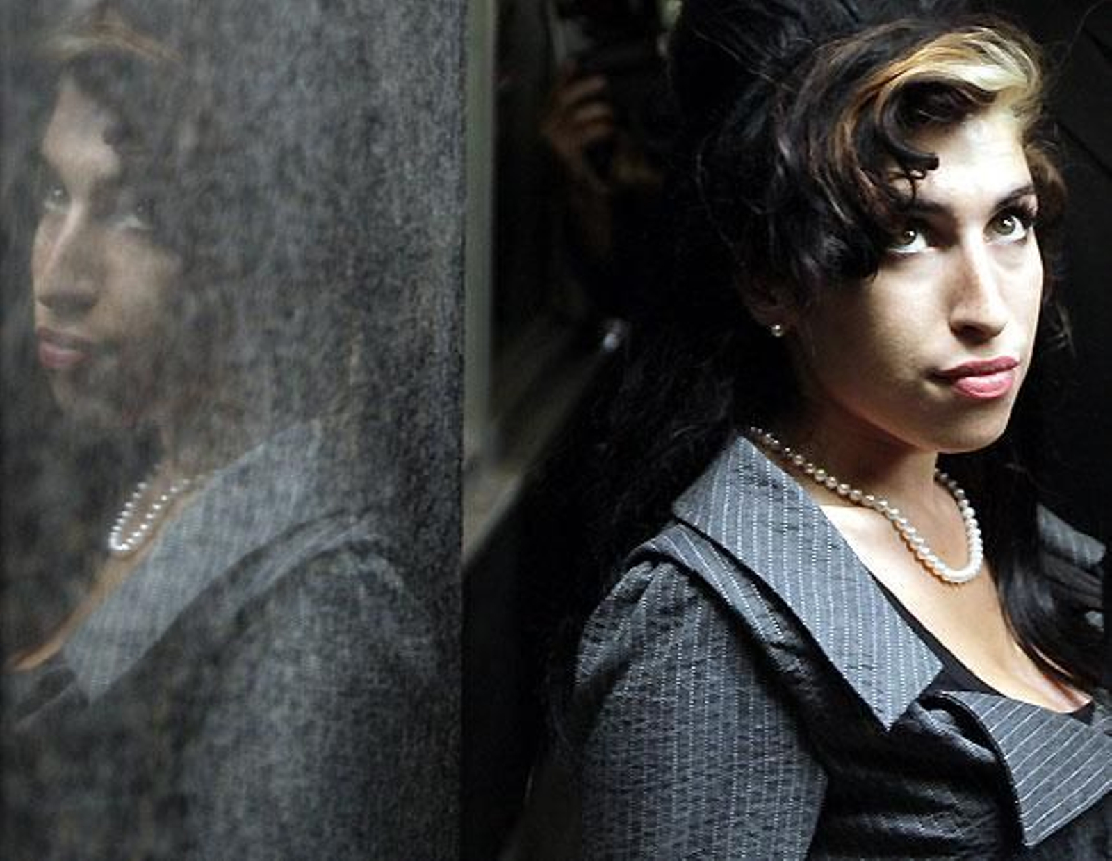 El padre de Amy Winehouse recurre a espiritistas para hablar con su hija