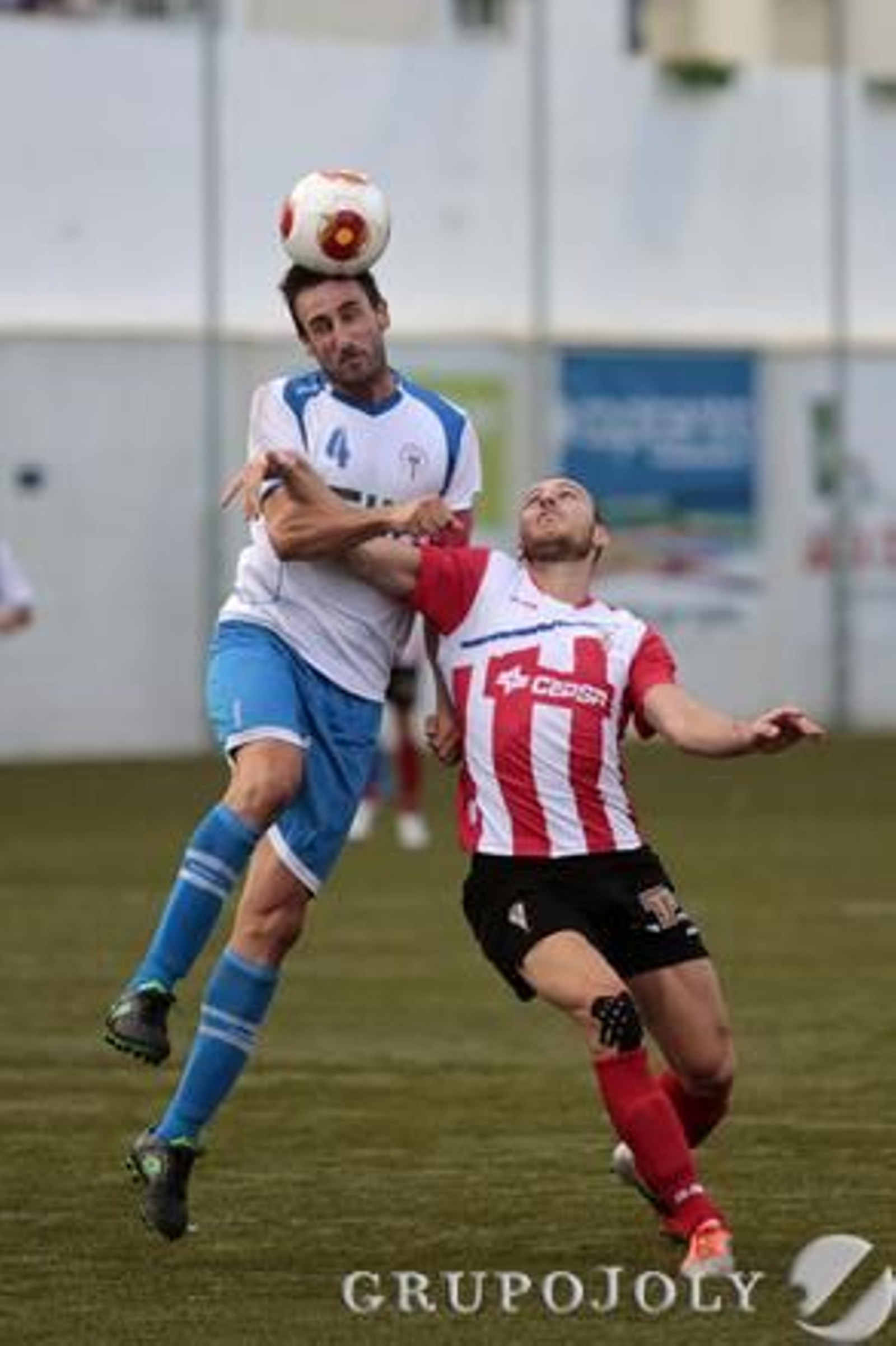 El Algecuras sufre ante el Palo su segunda derrota liguera (2-0).

Foto: Martin Mesa