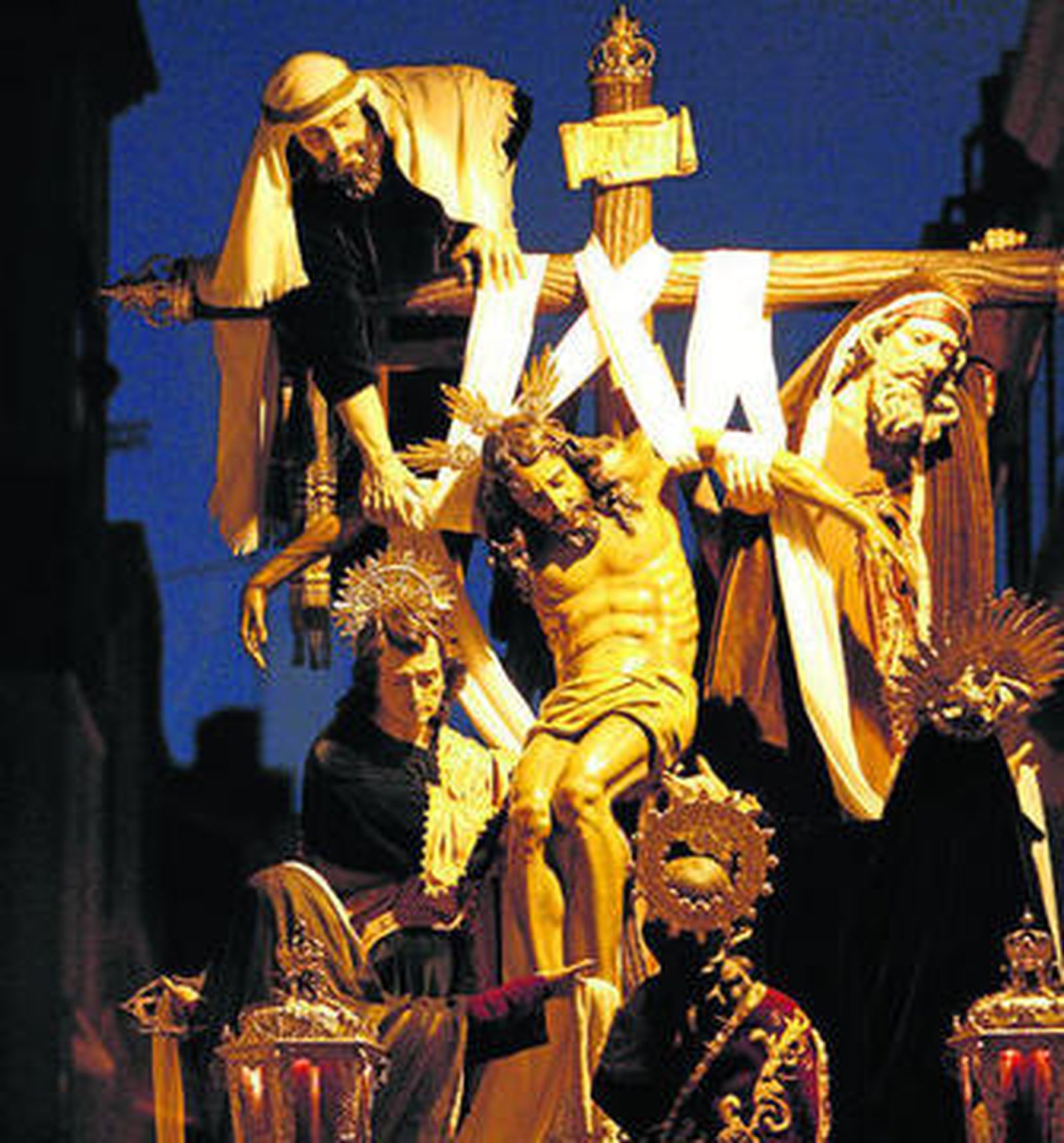 Imponente y majestuoso paso del Señor de la Redención.