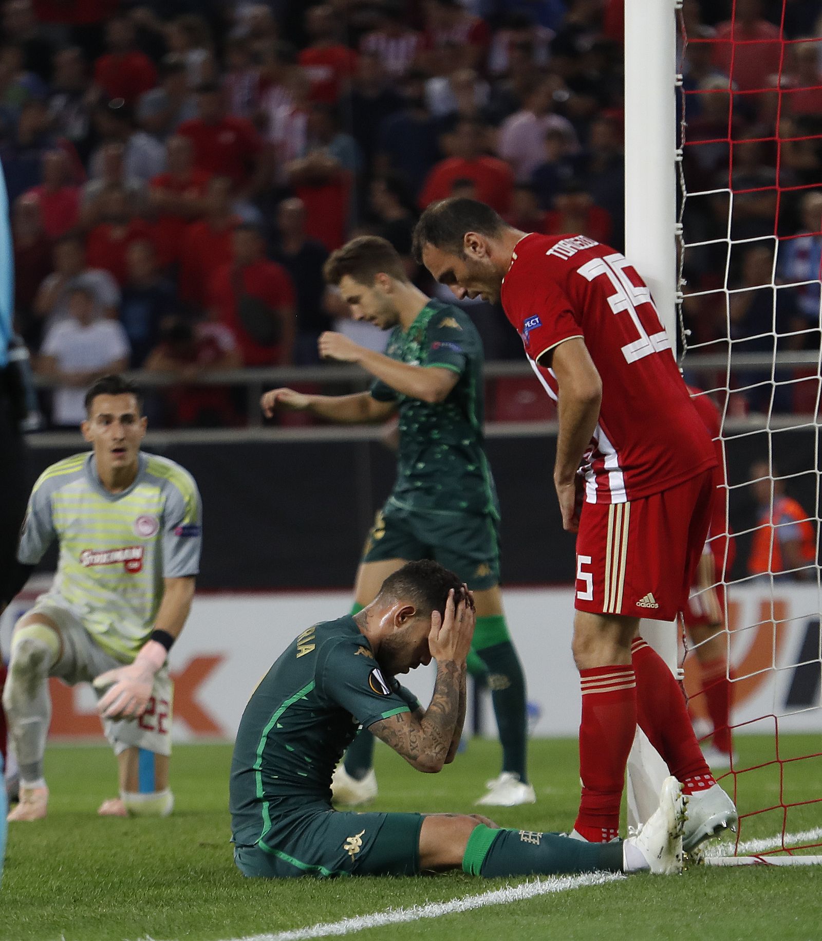 Las imágenes del Olympiacos-Betis