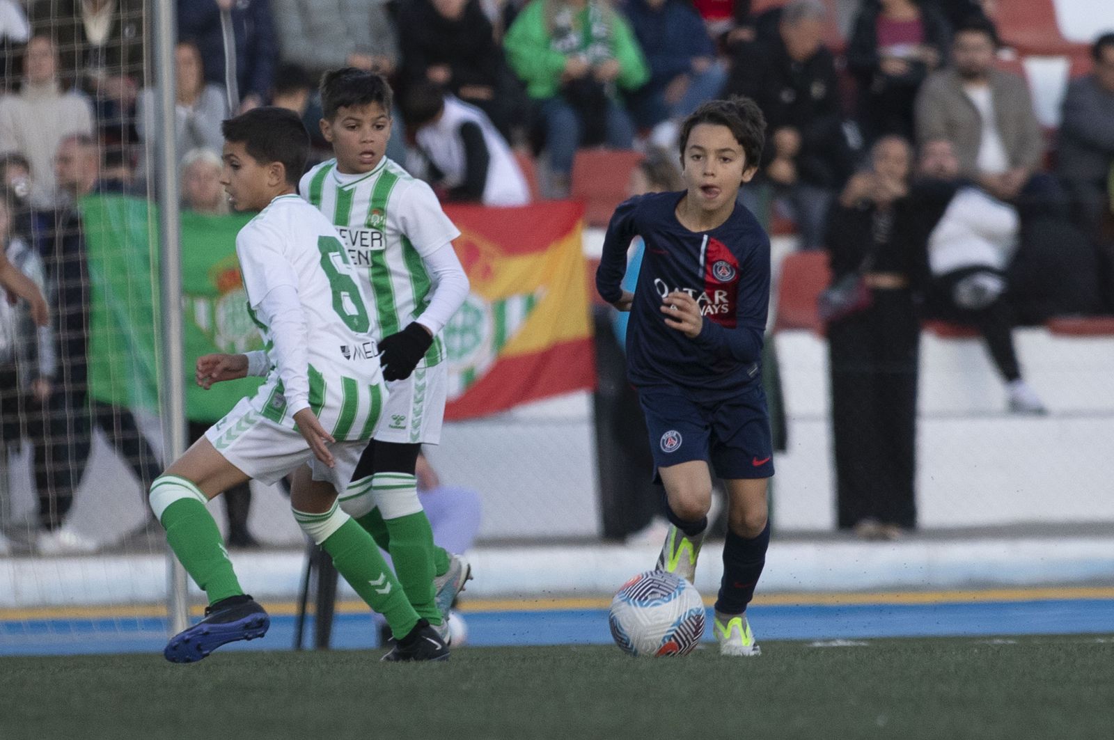 Las mejores imágenes del Torneo Internacional Benjamín de Pinos Puente