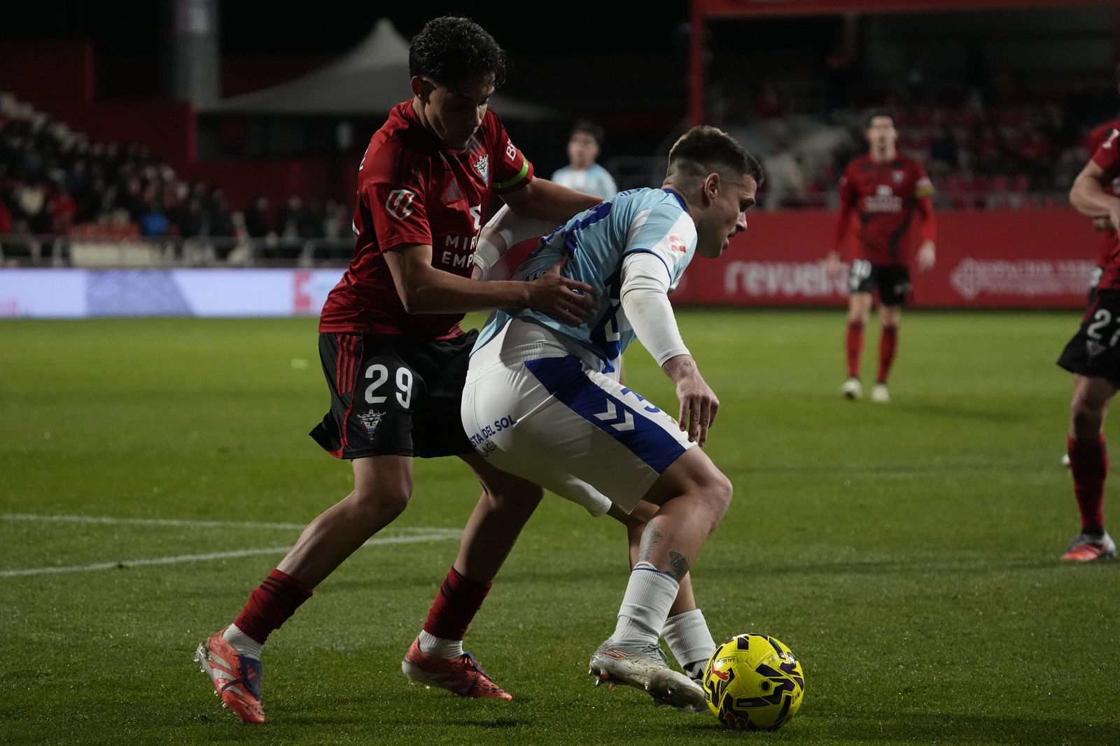 El Mirandés-Málaga CF, en fotos