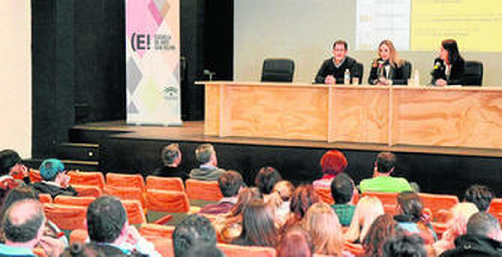 Inicio ayer de las Jornadas de Decoración en la Escuela de Arte San Telmo.