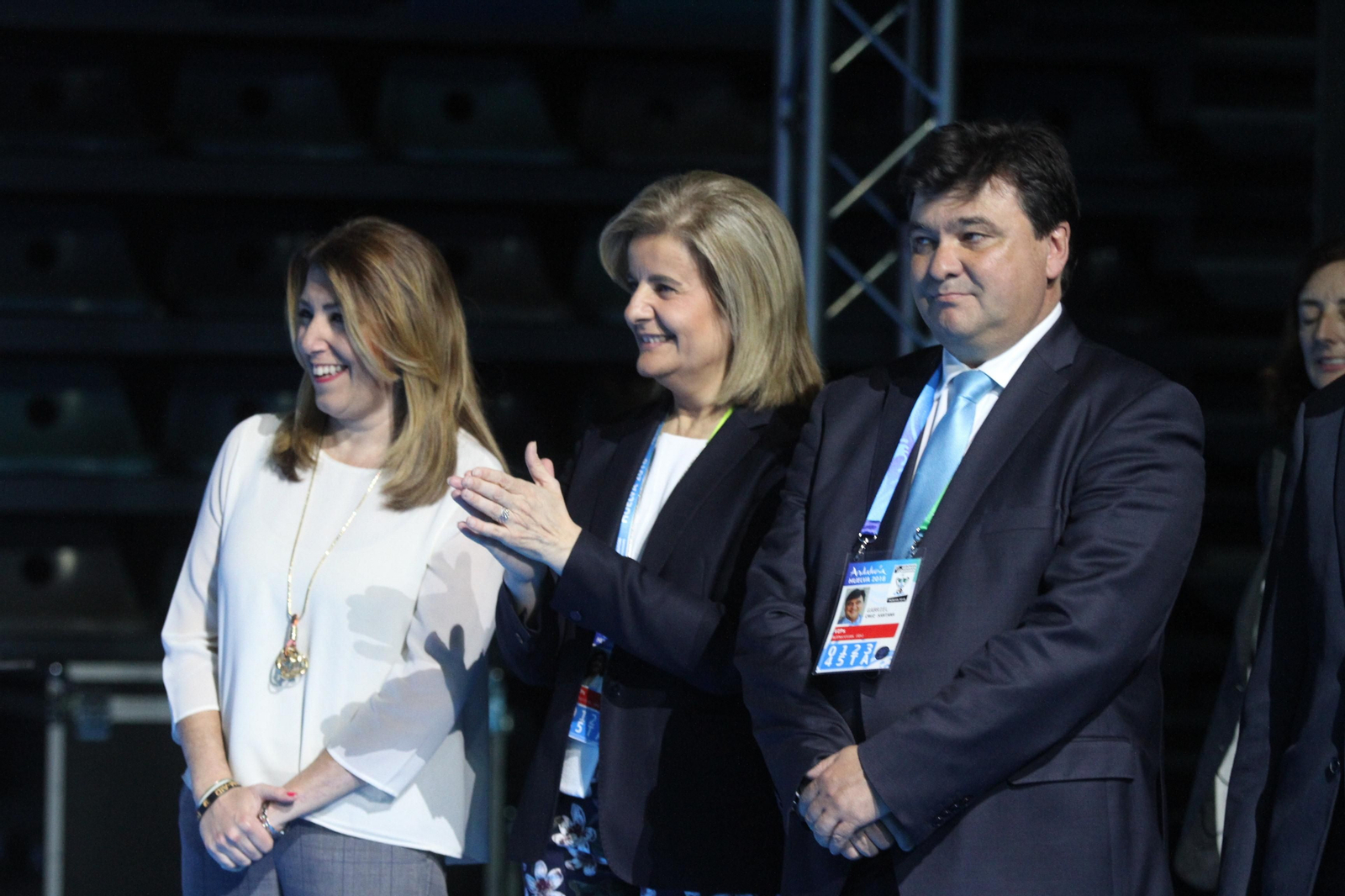Diversas autoridades quisieron acompañar a la campeona en la gran final.