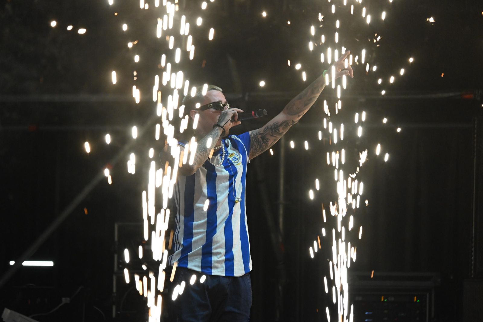 Las imágenes del concierto de Maikel Delacalle en las Fiestas Colombinas de Huelva