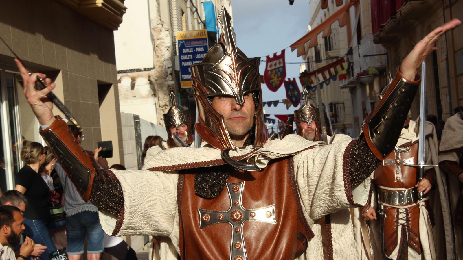 Tropas cristianas en la ciudad de Vera.