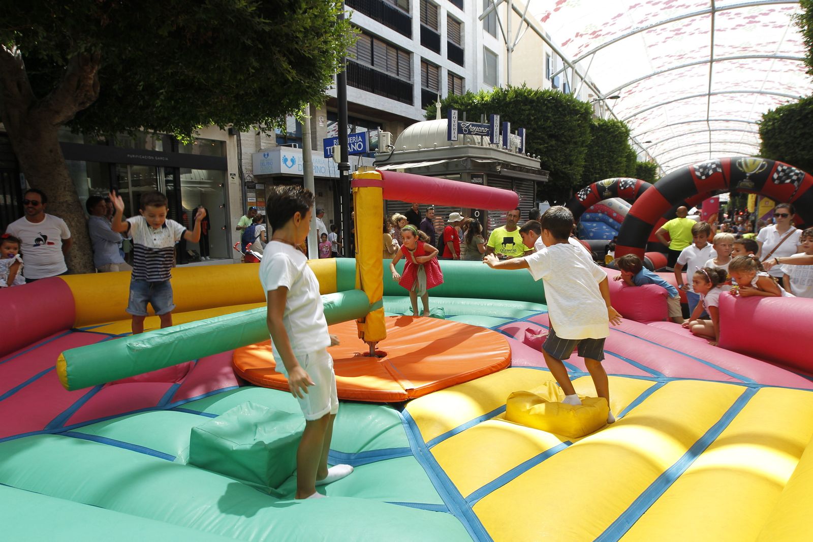Fotogalería actividades infantiles. Feria de Almería 2019